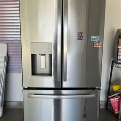 Fridge (relatively new)