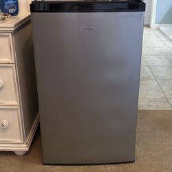 mini fridge