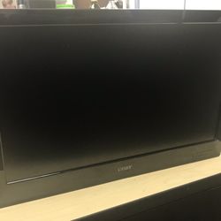 TV LED with Wall Mount Included