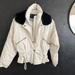 OSSI ski Wear Women’s SZ 8 Jacket