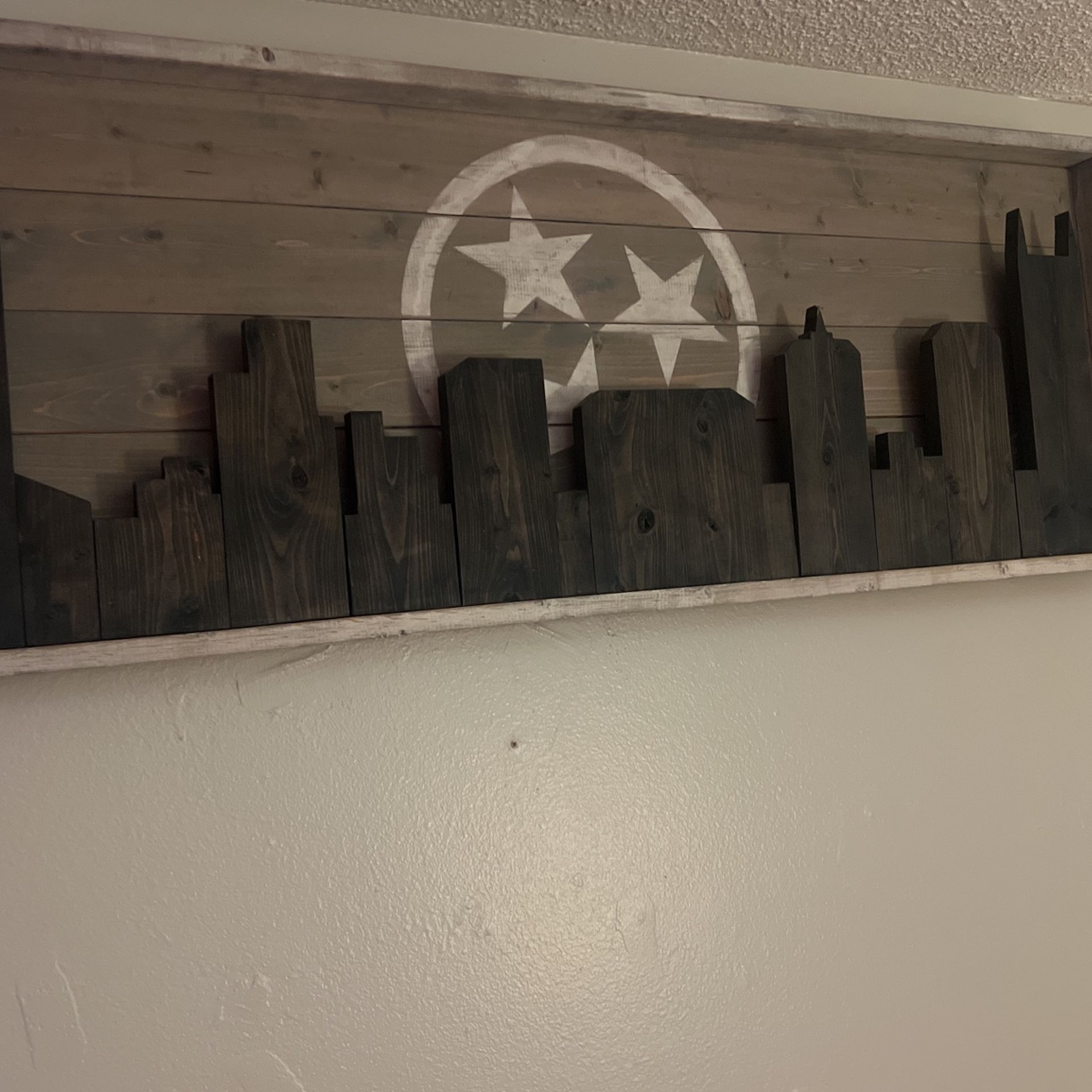 Wooden Nashville Sky Line With Back Lighter
