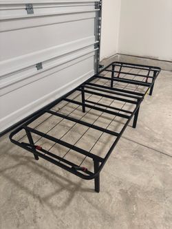 Twin Size Metal Platform Bed Frame