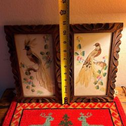 PAREJA DE CUADROS TALLADO Y PLUMAJE NATURAL