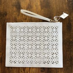 NWT Tory Burch White Lace Wristlet