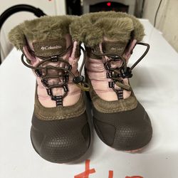 Columbia Girl Boots Size 11