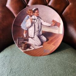 Antique Collectors Decorative Plate 