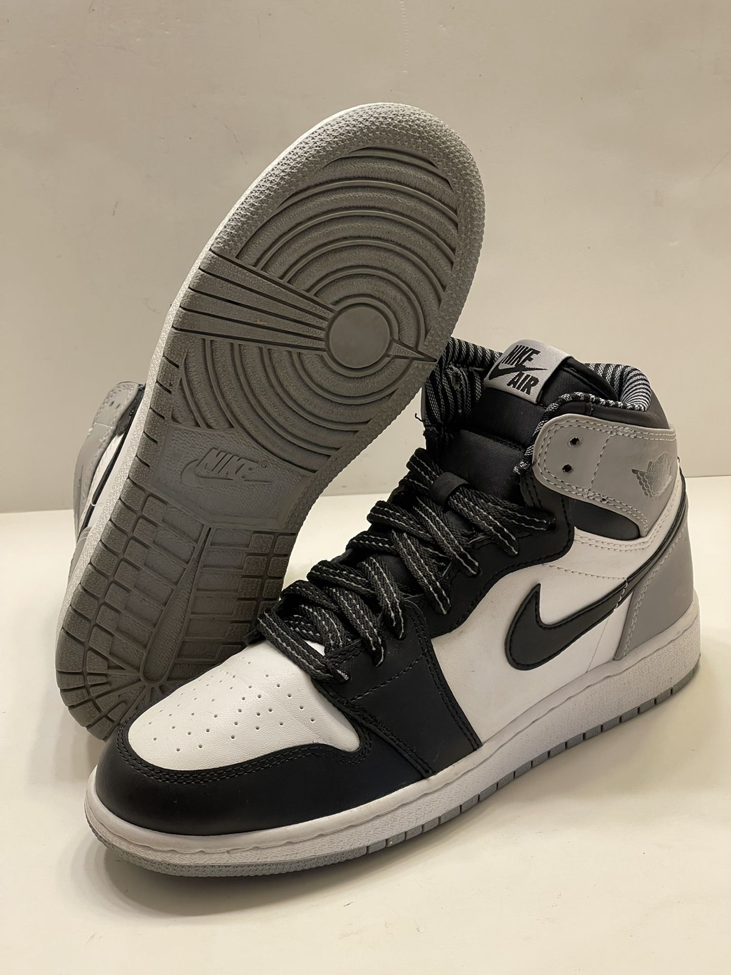 Nike Air Jordan Retro 1 High Og Baron GS 5.5Y 575441-104 VNDS 2013