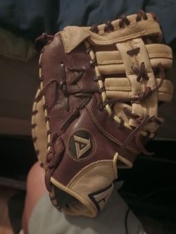 Akadema First Base Glove