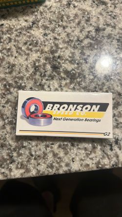 Bronson G2 skateboard bearings