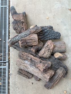 Artificial wood for gas fireplace