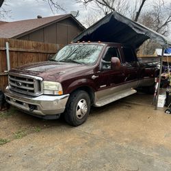 Ford F350 Dually King ranch 