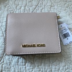 NWT Michael Kors Jet Set Travel Wallet