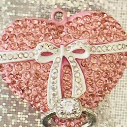 Elegant  4.78 CT Shimmering White Sapphires 4 Prong Cushion Cut Brand New Engagement Ring 