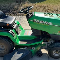 John Deere Tractor Lawn Mower 