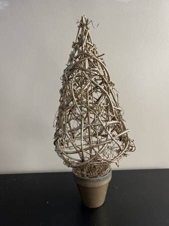 Gold Glitter Twig Christmas Tree Metal Frame Concrete Set in Clay Pot