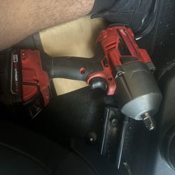 Milwaukee M18 Fuel High 1/2 Inch Impact Torque Wrench 