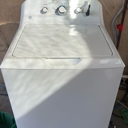 LAVADORA  (GE) MODELO GTW330ASK1WW