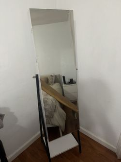 Full-Length Mirror Freestanding Jewelry Cabinet