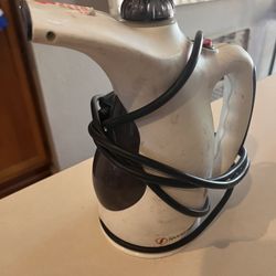 Portable Clothes Steamer White