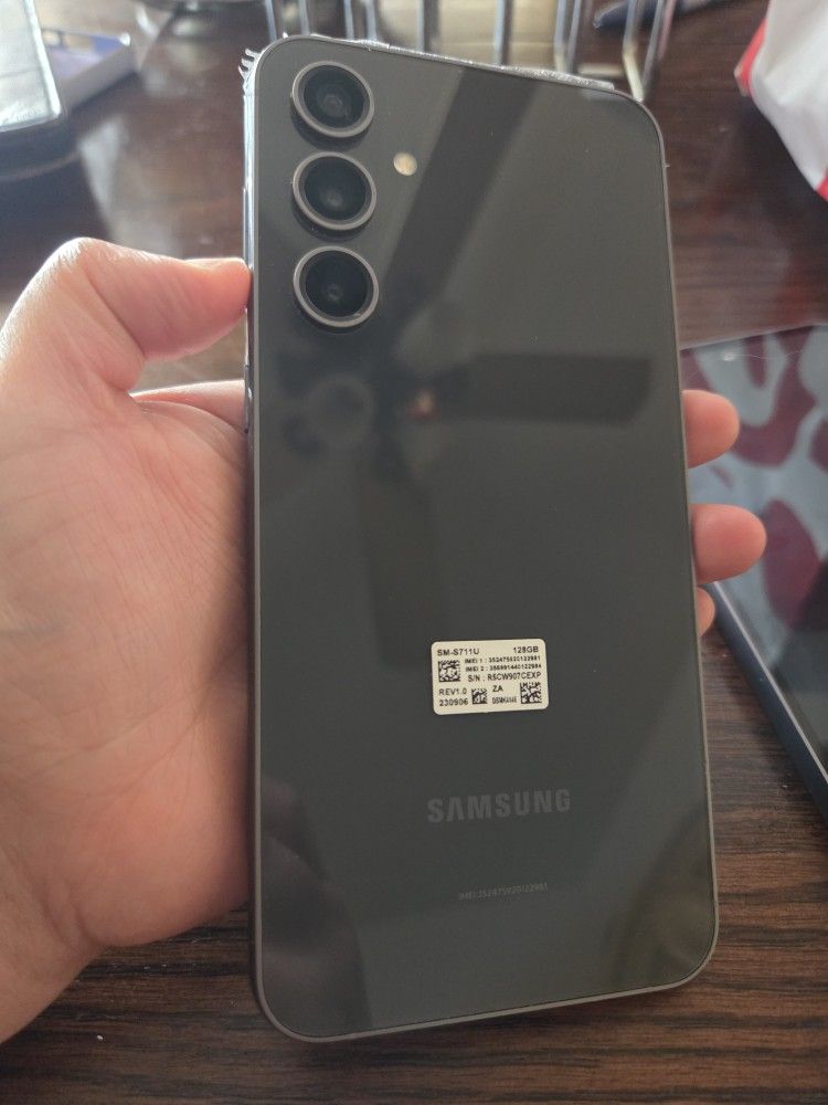 Samsung Galaxy S23 FE