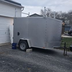 5x8 Enclosed Trailer