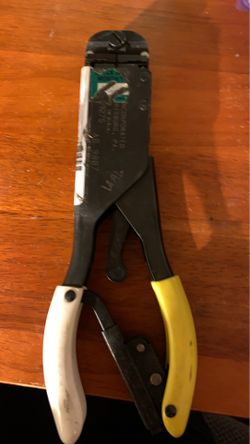 Amp Wire Crimper 59275
