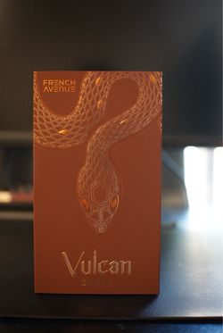 French Avenue Vulcan Sable