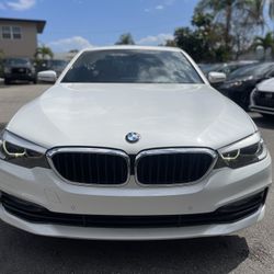 2018 BMW 530i  Sportline