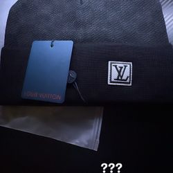 Louis Vuitton Black Knit Beanie – Authentic, Clean & Stylish