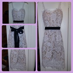 Beautiful ladies wedding dress for ceremony or reception Size med 6/8
