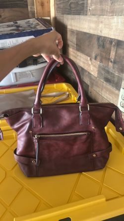 Bolsa de cuero de mano  / Leather handbag