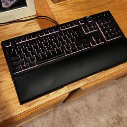 Razer Ornata Chroma - Hybrid Mechanical Keyboard