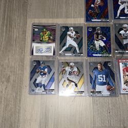 Football cards 1 autograph plus16 more cards