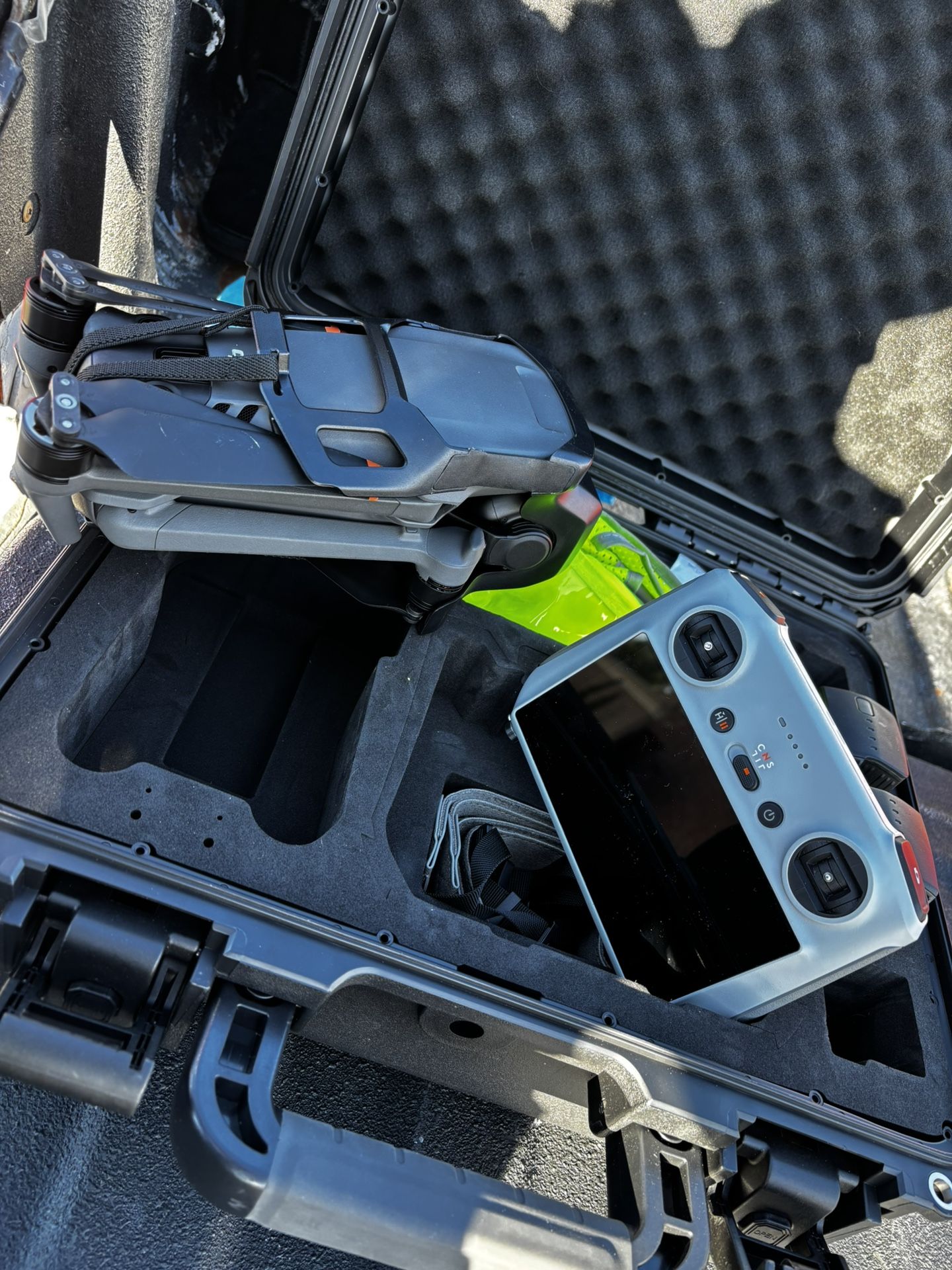 DJI Mavic 3 Pro Fly More Combo
