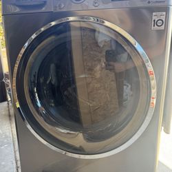 LG washer/dryer Combo
