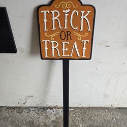 Halloween decor
