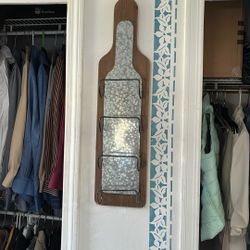 4 Bottle Wine Rack - Little Wear In Pics