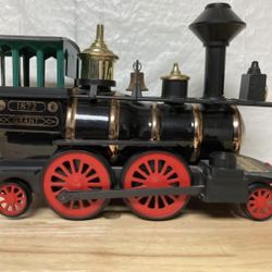 Jim Beam Decanter Set UNOPENED BOTTLES