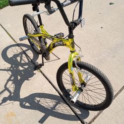 20"BMX Bike Cool Looking Bike Stand Out 