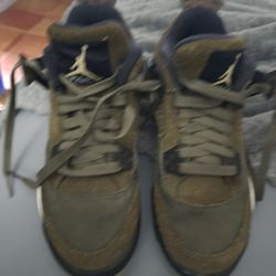 Kids Jordan Retro 4