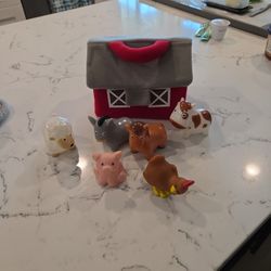 Farmhouse With Rubber Farm Animals See Description