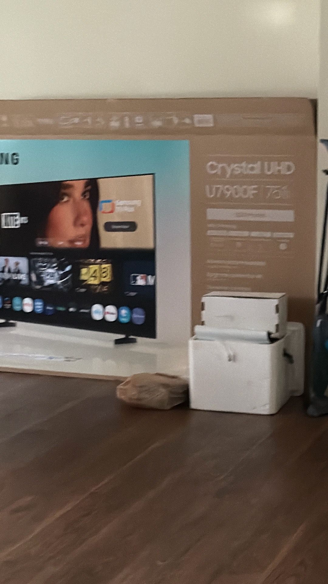 75” flat screen television