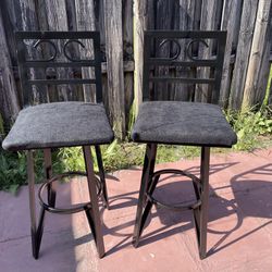 2 Swivel Bar Stools In Good Condition $40 Firm
