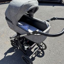 Stroller With Bassinet 