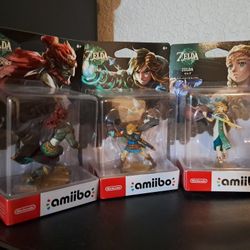 Unopened Zelda Amiibos