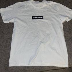 Supreme Tee
