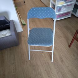 Folding Chair Good Condition 