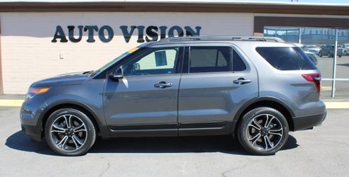 2015 Ford Explorer