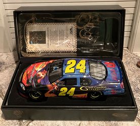 2007 Jeff Gordon Foundation 1/24 Monte Carlo Walt Disney Underdog Owner’s Elite