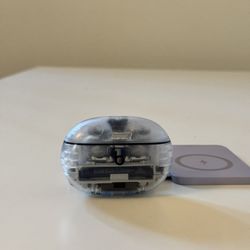 Beats Studio Buds +